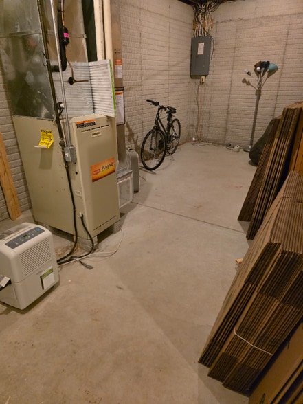 Building Photo - 2234 Patrick Ln