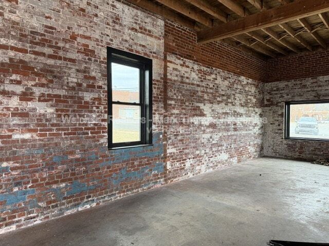 Building Photo - 141 Depot St