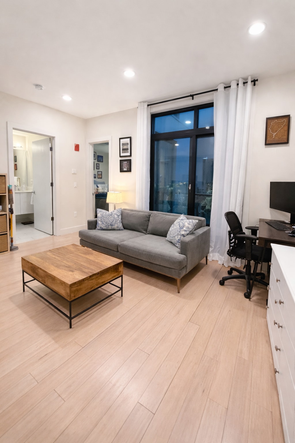 Building Photo - 121 Portland St