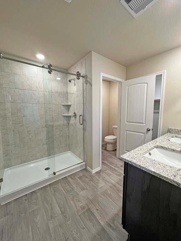 Building Photo - 2409 Dog Leg Ln