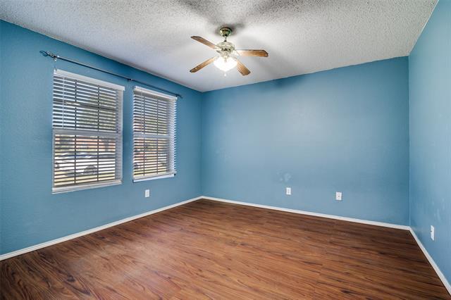 Building Photo - 1519 Greenbrook Dr