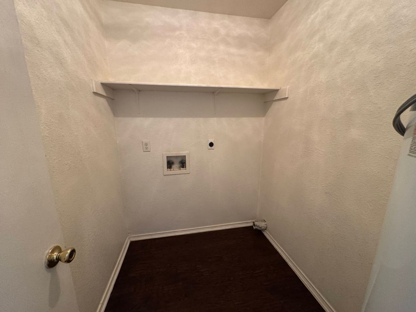 Building Photo - 4207 Deek Dr