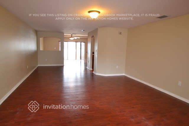 Building Photo - 16244 SW 44th Ln