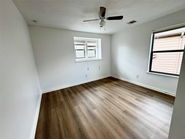 Building Photo - 7540 Connemara Dr