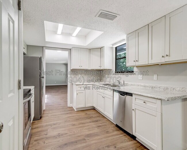 Building Photo - 10829 Cheatham Trail
