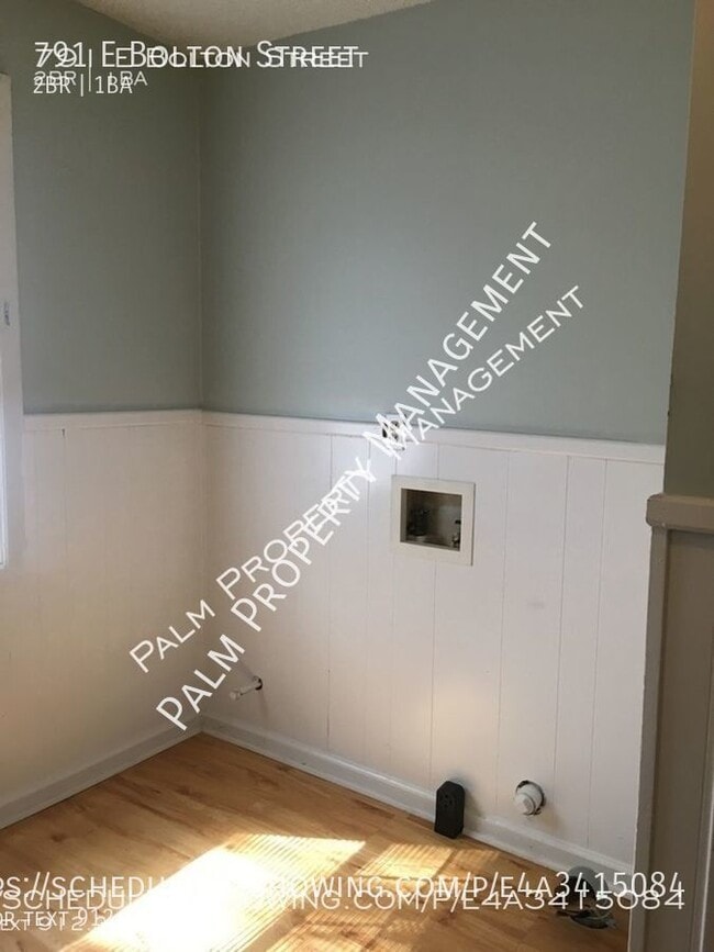 Building Photo - 791 E Bolton St