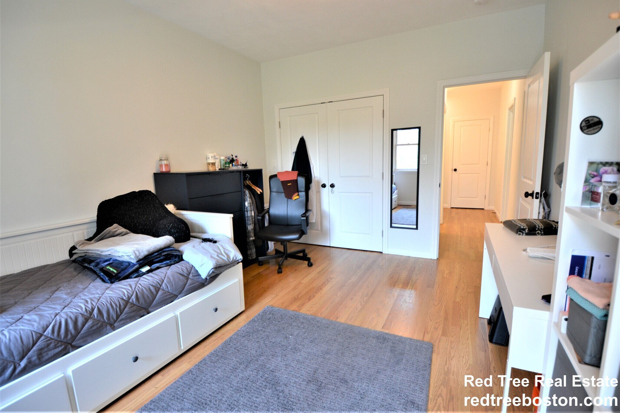 Building Photo - 179 Putnam St