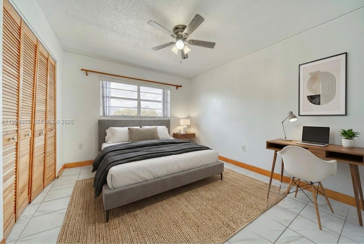 Building Photo - 840 SW 105th Ave