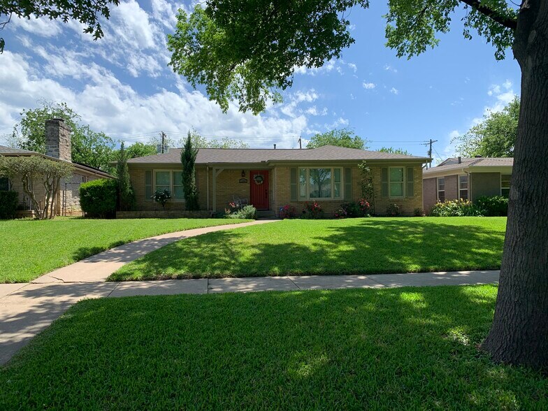 Building Photo - 1605 Elizabeth Blvd