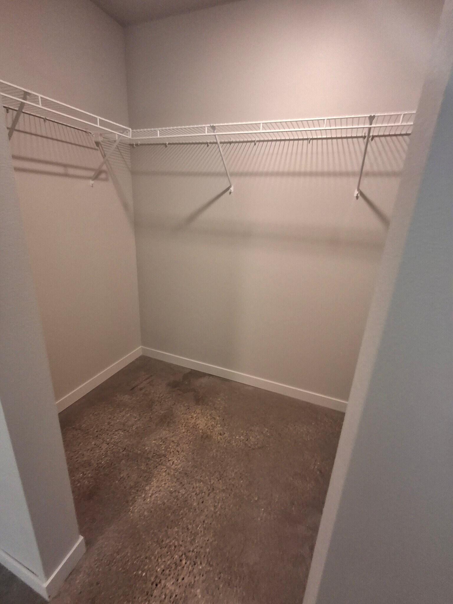Building Photo - 3156 Bluestem Dr