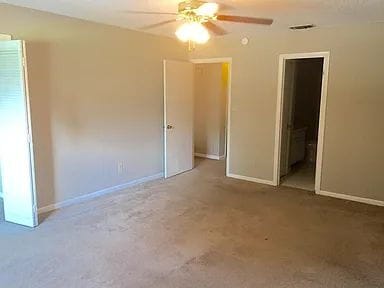 Building Photo - GREAT LOCATION 2BED 2BATH! FENCED IN YARD!