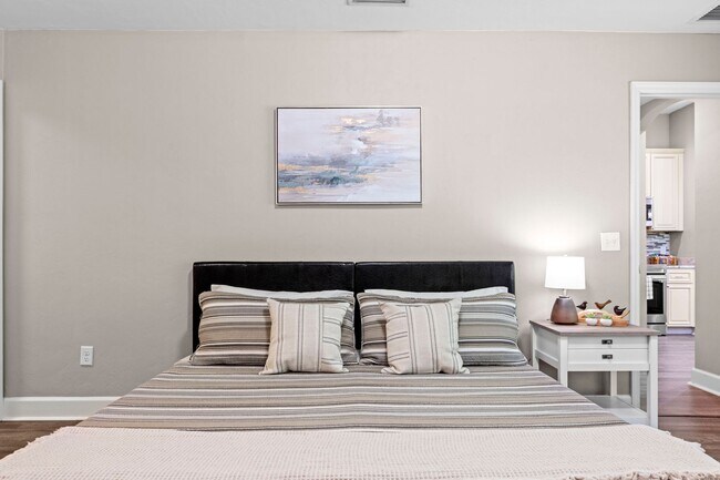 Building Photo - RARE TO FIND !!! TWO ENSUITE MASTER BEDROO...