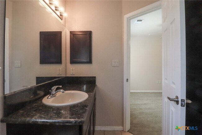 Building Photo - 1125 Brown Rock Dr