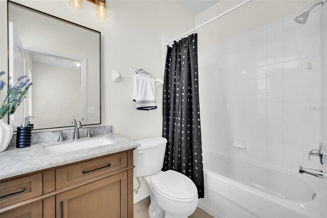 Building Photo - 13370 Daniels Landing Cir