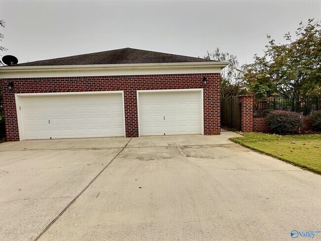 Building Photo - 28555 Garden Hills Rd NW