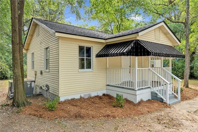 Building Photo - 4805 Chaudron Dr