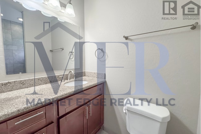 Building Photo - 5Bed/5Bath House at University Dr/Priest Dr! Move-In Ready on 05/07/2026! - 4 CAR CARPORT! NO HOA!