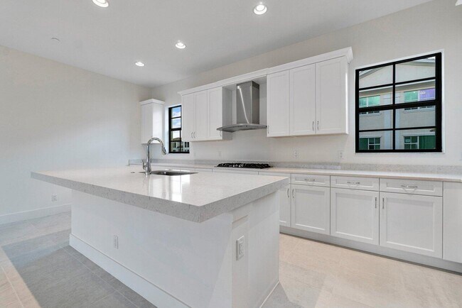 Building Photo - 5320 Sagan Ln