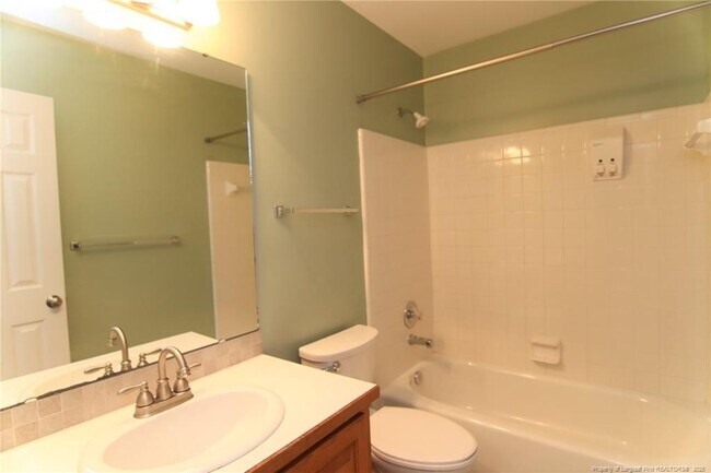 Building Photo - 2021 Shadow Creek Dr