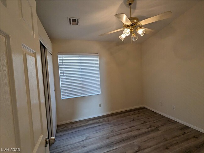 Building Photo - 10500 White Heath Ct