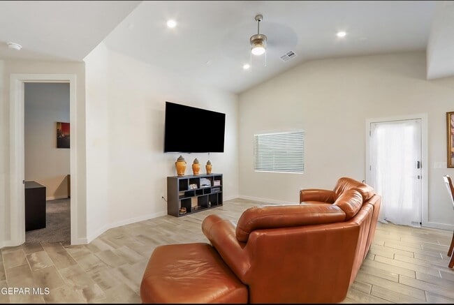Building Photo - 3609 Bob Snead Dr