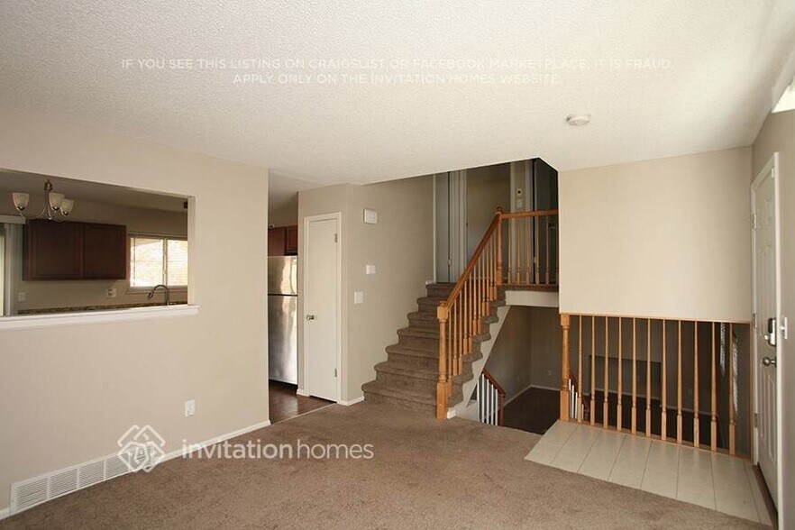 Building Photo - 9900 Detroit St