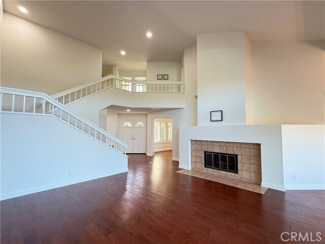 Building Photo - 9 La Quinta