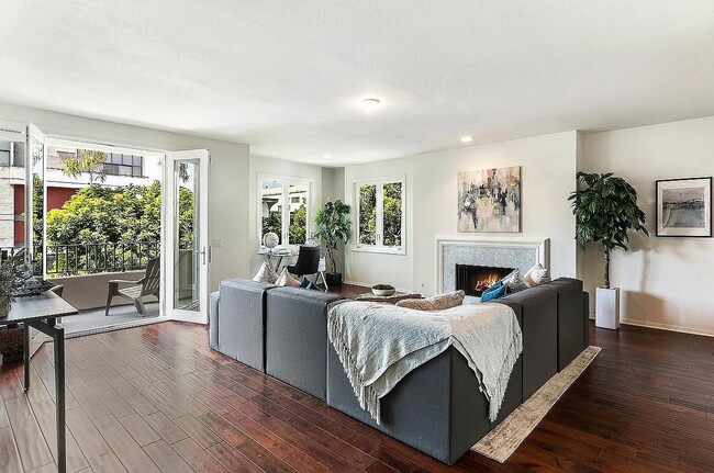 Building Photo - 1650 Veteran Ave