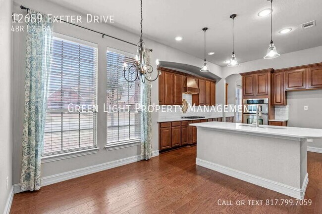 Building Photo - 12689 Exeter Dr