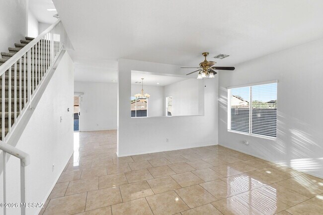 Building Photo - 4821 E Twinflower Pl