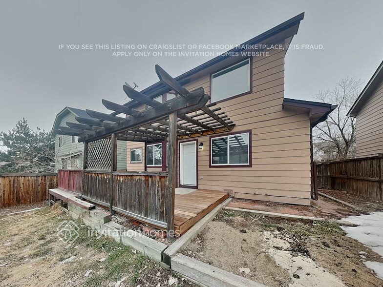 Building Photo - 4881 N Silverlace Dr