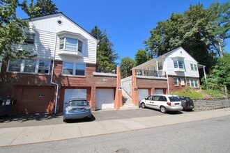 Building Photo - 3507 SW 11th Ave