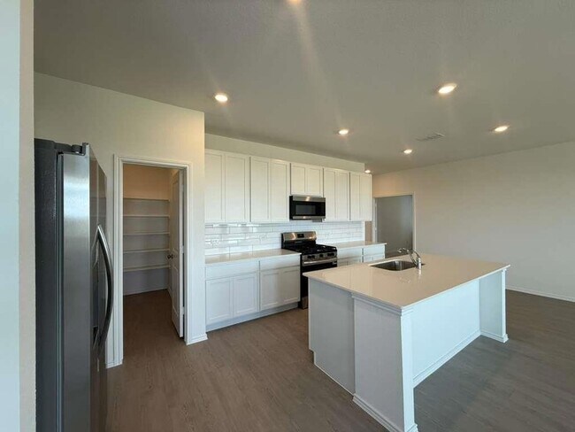 Building Photo - 228 Rodney Boat Rd