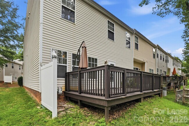 Building Photo - 345 Doughton Ln