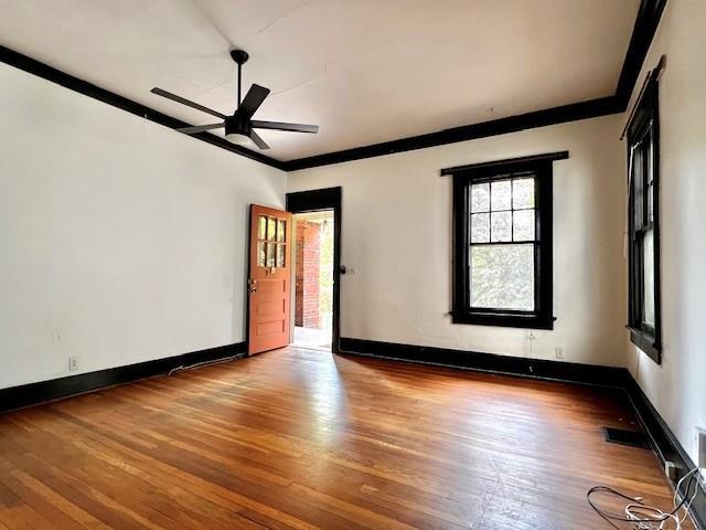 Building Photo - 378 9th St NE