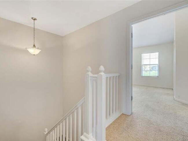 Building Photo - 3 Bedroom Townhome in Monument