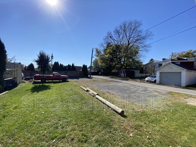 Building Photo - 62 W North St