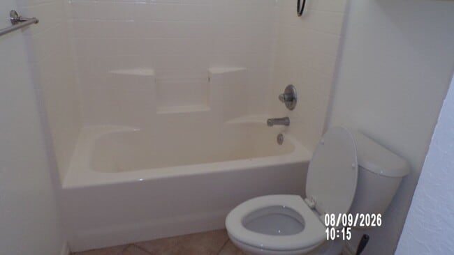 Building Photo - 114 Sandy Trail Cir