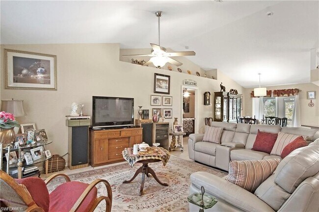 Building Photo - 2931 NW 9th Terrace