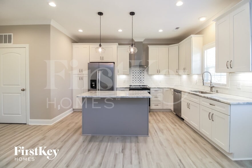 Building Photo - 899 Appaloosa Trail
