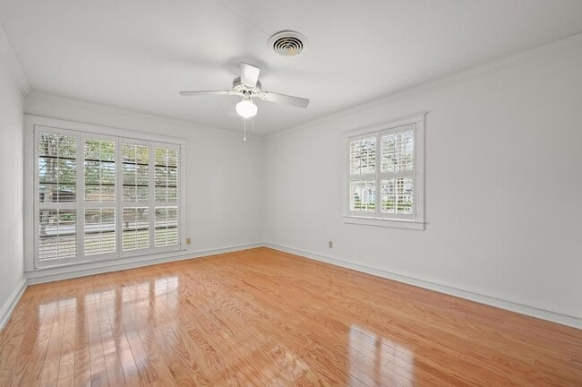 Building Photo - 2807 Hatley Dr