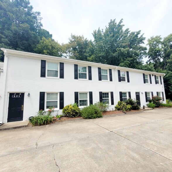 Building Photo - 1252 Gatewood Rd