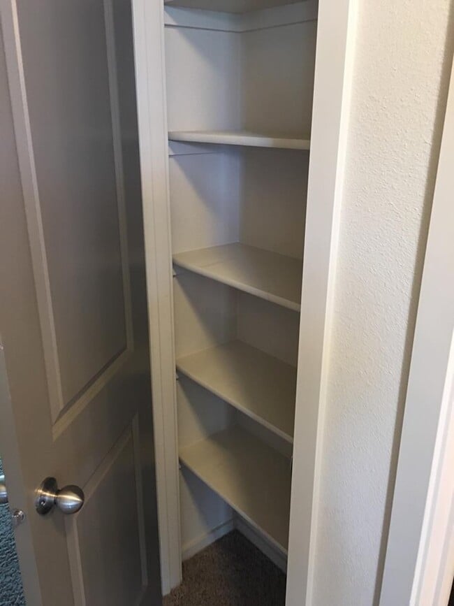 Building Photo - RANCH STYLE DUPLEX (P#107)