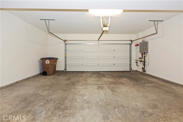 Building Photo - 568 Granite St