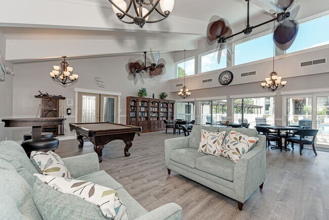 Building Photo - **AVAILABLE STARTING FEBRUARY-APRIL 2026 SEASON FOR $3200/month**