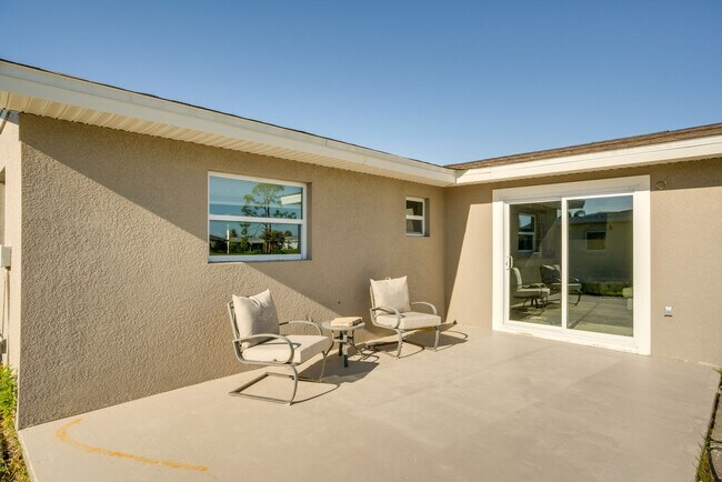 Building Photo - 6372 Otis Rd