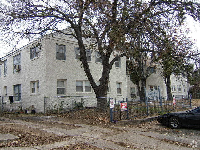 Primary Photo - Northview Apartments