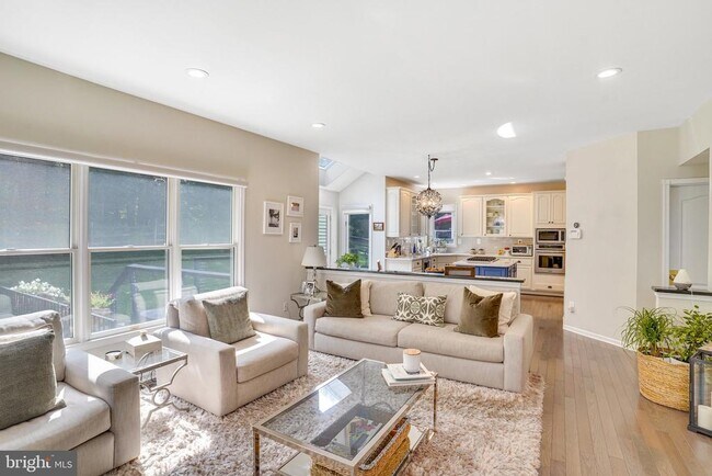 Building Photo - 21320 Traskwood Ct
