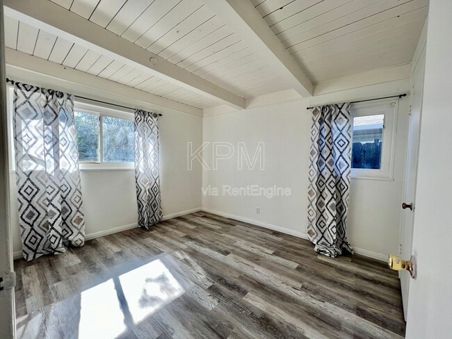 Building Photo - 1932 Rutledge Way