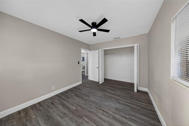 Building Photo - 500 E Broward Blvd